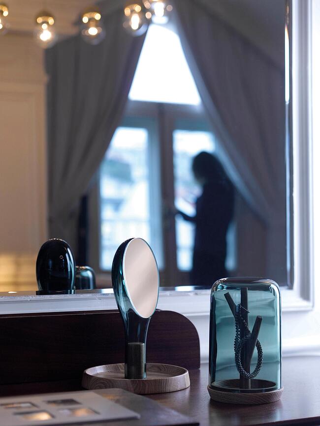 Moon Miroir Cosmétique avec base en bois, transparent