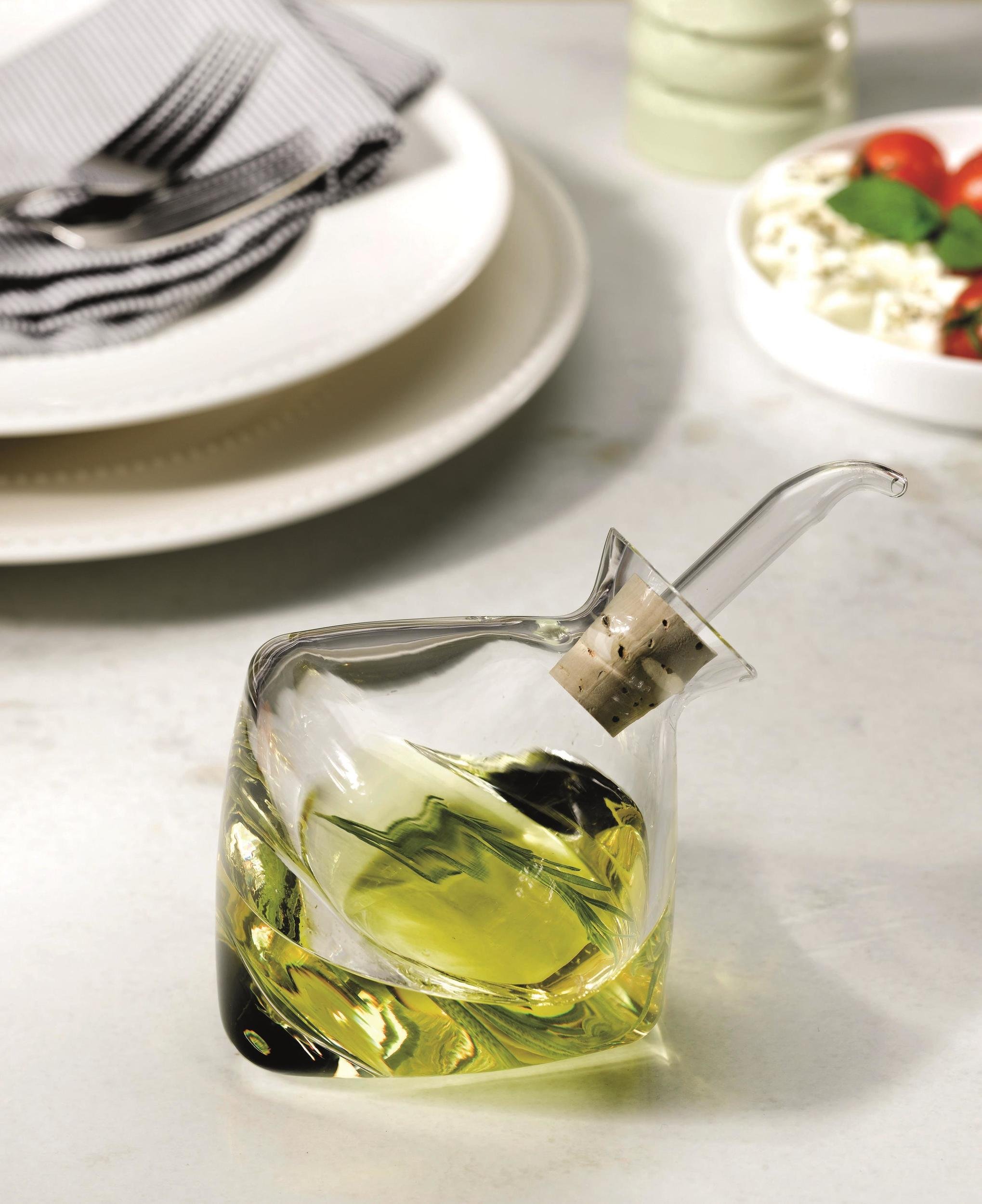 Olea Oil or vinegar dispenser - Nude 1050303, Alejandro Ruiz | FA