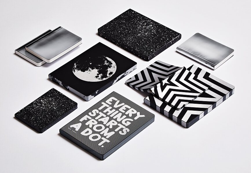 Cuaderno punteado Graphic Astro Moon, 256 páginas, 120 g/m²