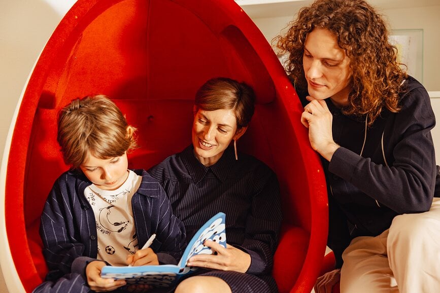 Cuaderno de puntos Graphic Truths & Dares, 256 páginas, papel 120 g/m²