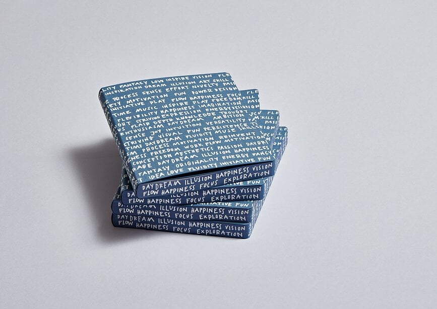 Cuaderno de puntos Graphic Truths & Dares, 256 páginas, papel 120 g/m²