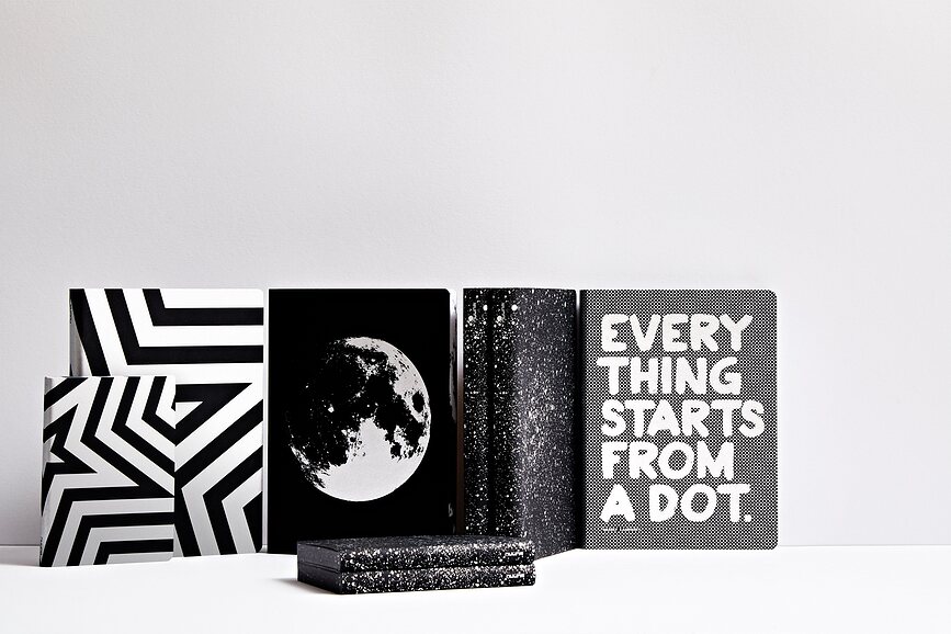 Graphic Astro Moon L Carnet à points, 256 pages, 120 g/m²