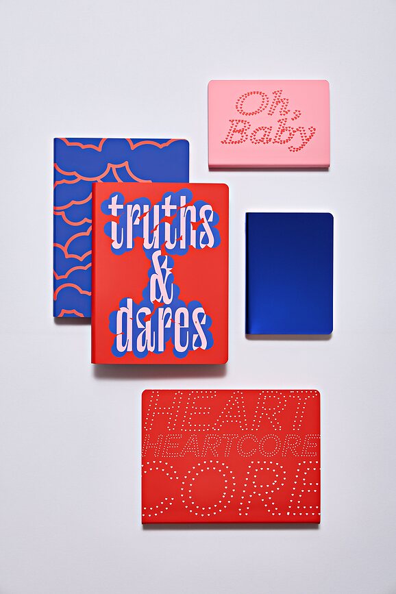 Graphic Write Against The Machines Notes s pikami, 256 strani, 120 g/m²