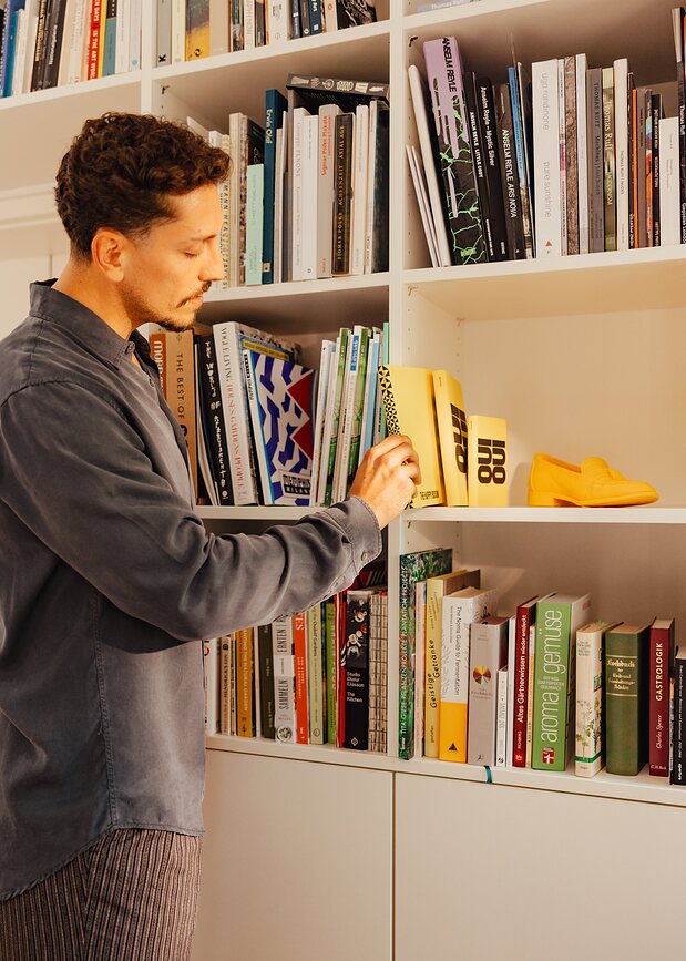 Graphic Write Against The Machines Σημειωματάριο με τελείες, L, 256 σελίδες, 120 g/m²