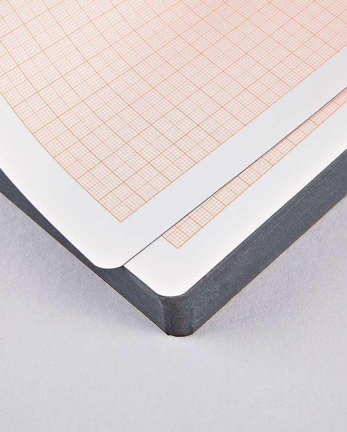 Graphic Millimeter Notes, 256 strani, karo milimetrski, 120 g/m²