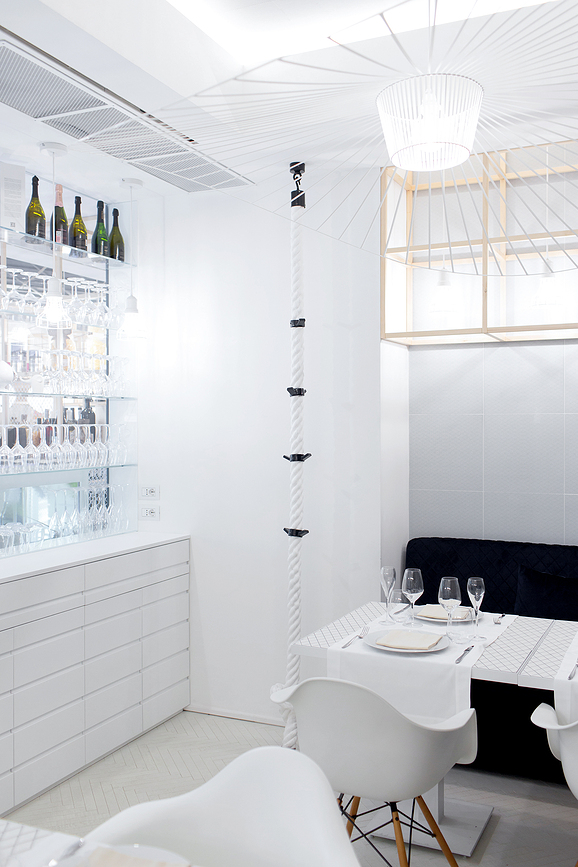 La Cima Porte-manteau mural ou de plafond, beige et argenté