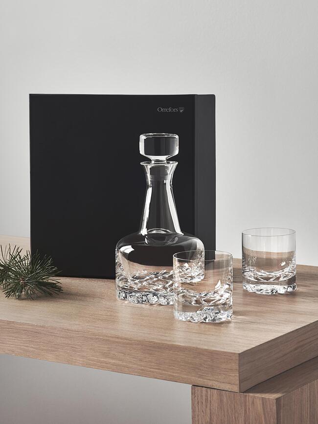 Karafa za viski Erik 780 ml s kozarci, 3-delni set