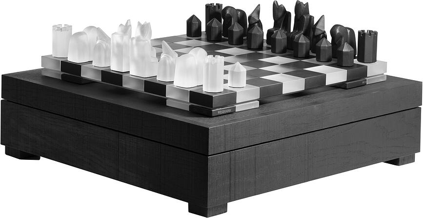 Orrefors x Jay3lle Chess Set
