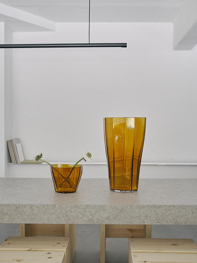 Vase Reed 17,5 cm, ambre