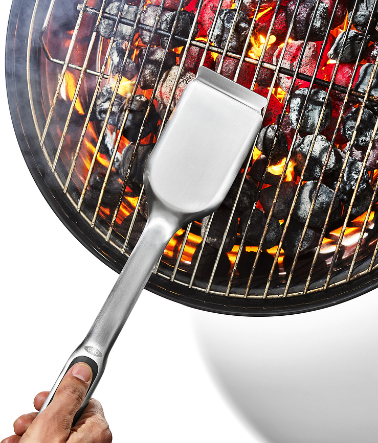 Cepillo de limpieza para barbacoa Good Grips