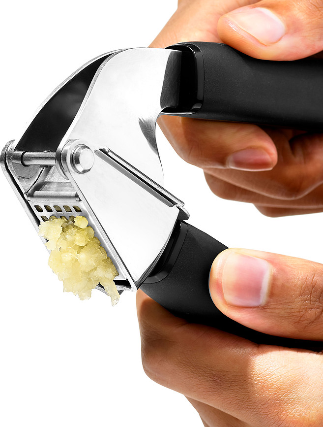 Good Grips Πρέσα Σκόρδου, μαύρη