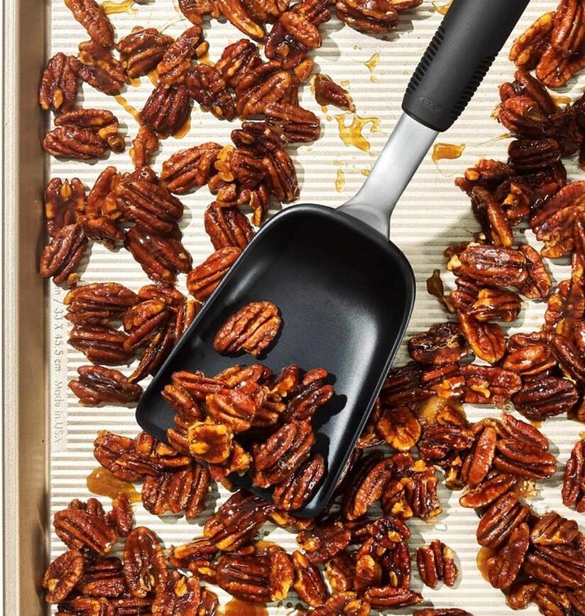 Good Grips Spatule en nylon, noire