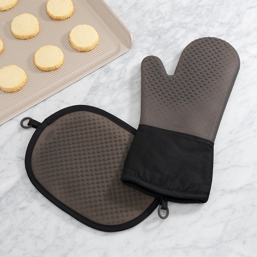 Manopla de cocina Good Grips, negra