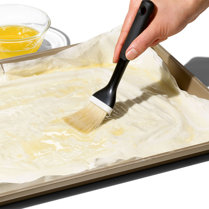 Oxo Kist kuhinjski 24 cm s prirodnim vlaknima