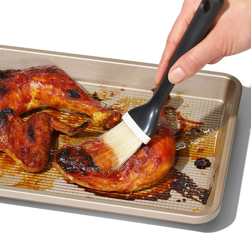 Oxo Kuhinjski čopič, 24 cm, z naravnimi ščetinami