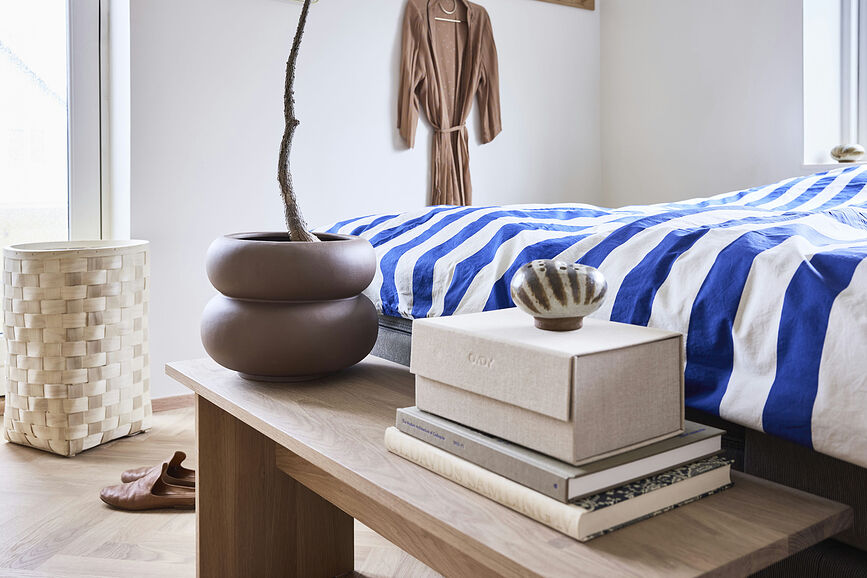 Caja de almacenamiento Hako, formato A3, color crema