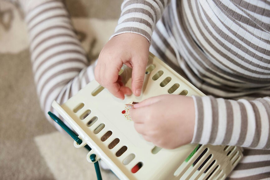Cesta de la compra de juguete Yummy, coral