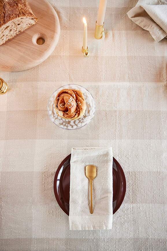 Chess Stolnjak 140 x 260 cm bež