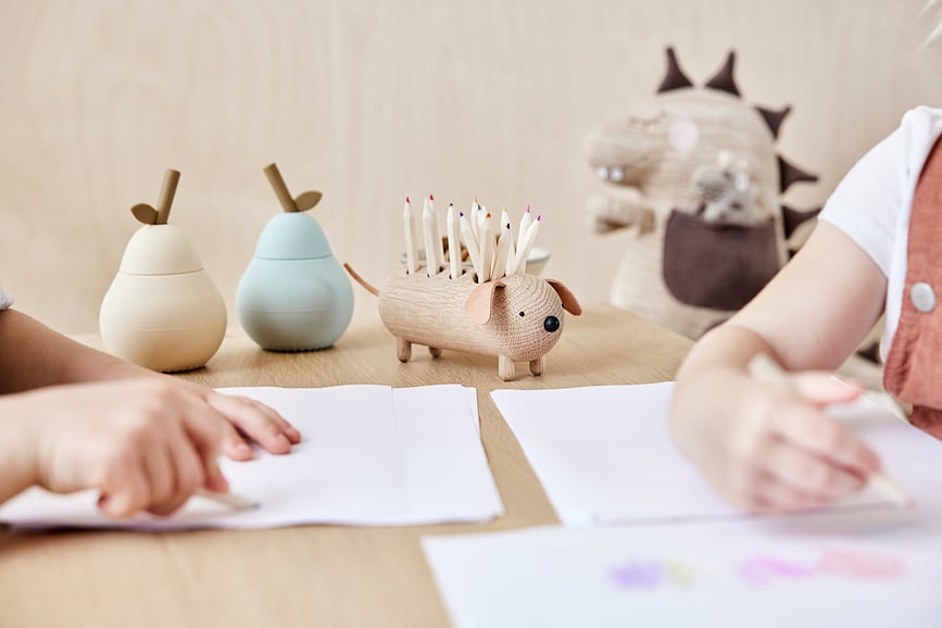 Eddie Dog Organizator za barvice in svinčnike