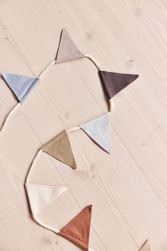 Guirnalda Moni, colores cálidos