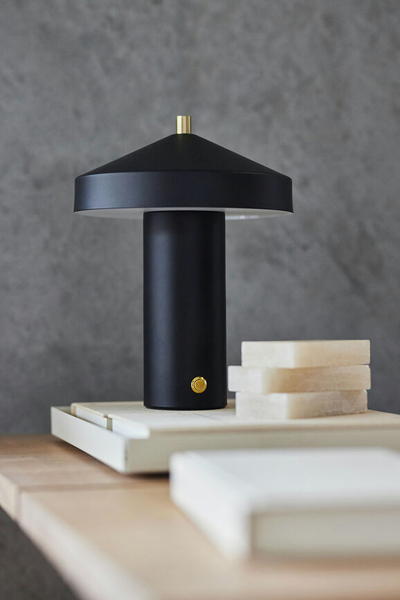 Hatto Stolna Lampa bežična LED 24,5 cm bijela