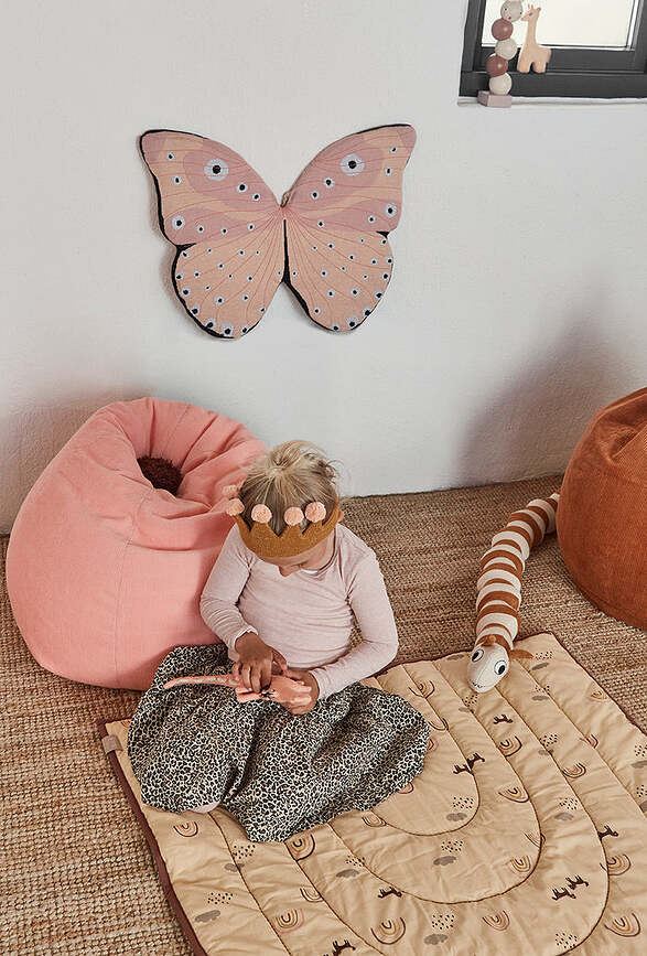 Leo Larva Plišasta igrača, 135 cm