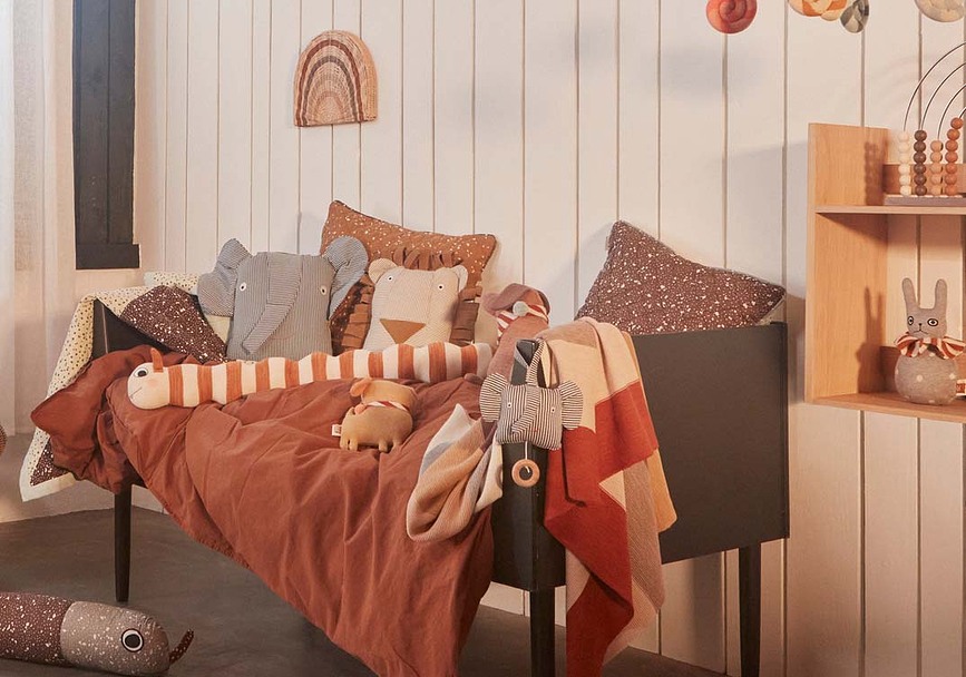 Móvil Musical con diseño de elefante OYOY Erik Elephant, para cuna