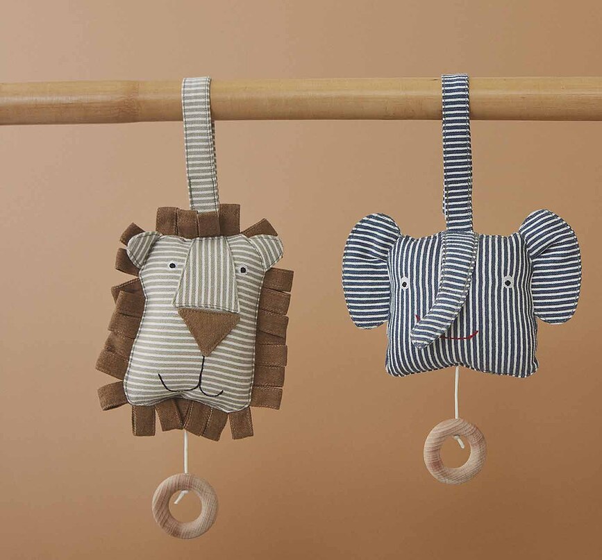 OYOY Erik Elephant Mobile Musical