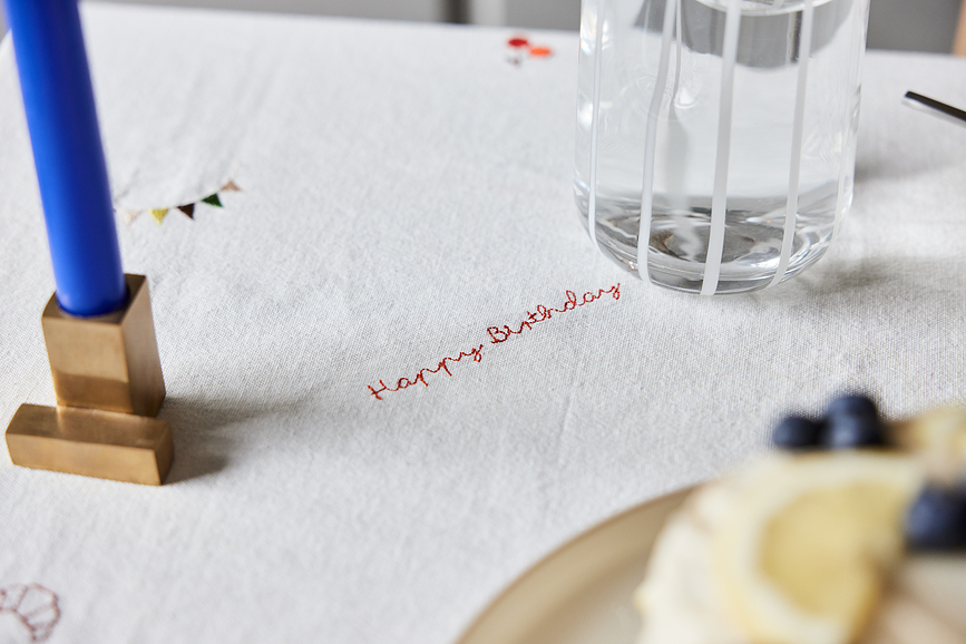 Square Bougeoir pour bougie classique, 5 cm, laiton brossé