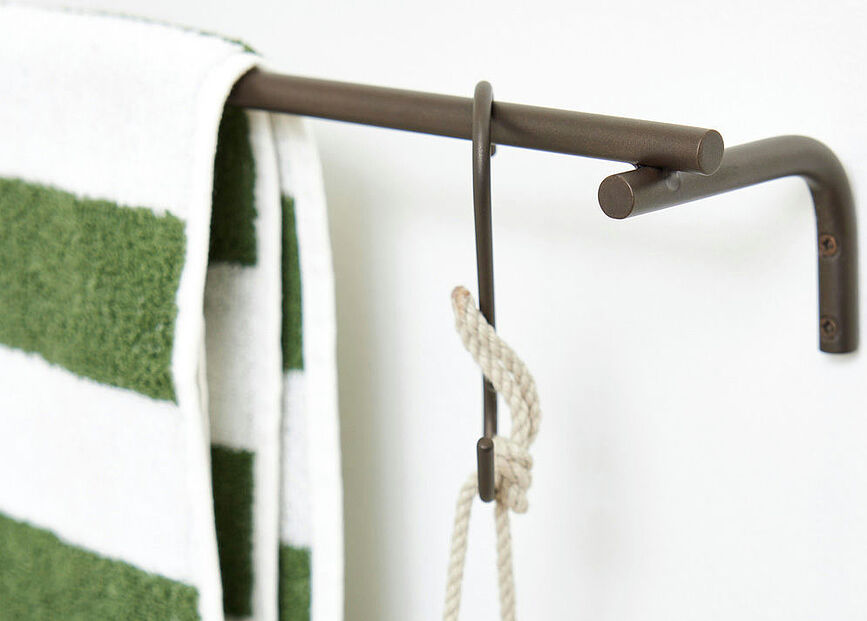 Toallero de barra de latón Pieni, 74 cm