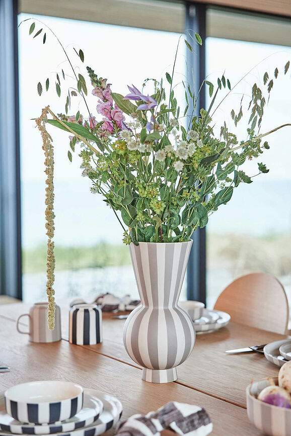 Toppu Vaza 28 cm crno-bijela