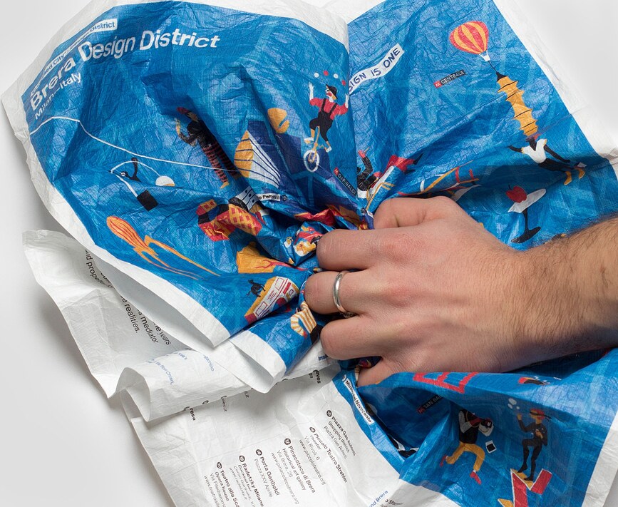 Crumpled City Carte, Brera Design District