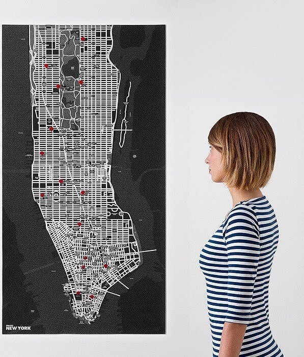 Pin City Zidna Dekoracija London crna