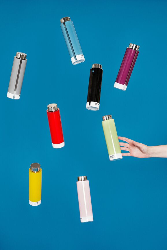 Pantone Steklenica za pijačo, 500 ml, rdeča