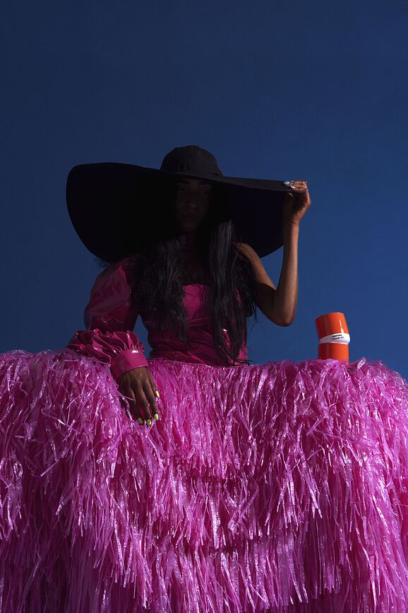 Pantone Termo skodelica, 190 ml, rumena