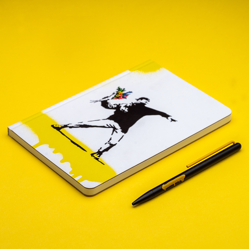 Pininfarina Banksy Bilježnica A5 128 stranica žuta s kemijskom olovkom 2 kom.
