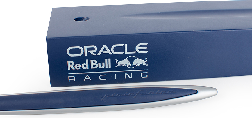 Pininfarina Cambiano Oracle Redbull Stylo Éternel