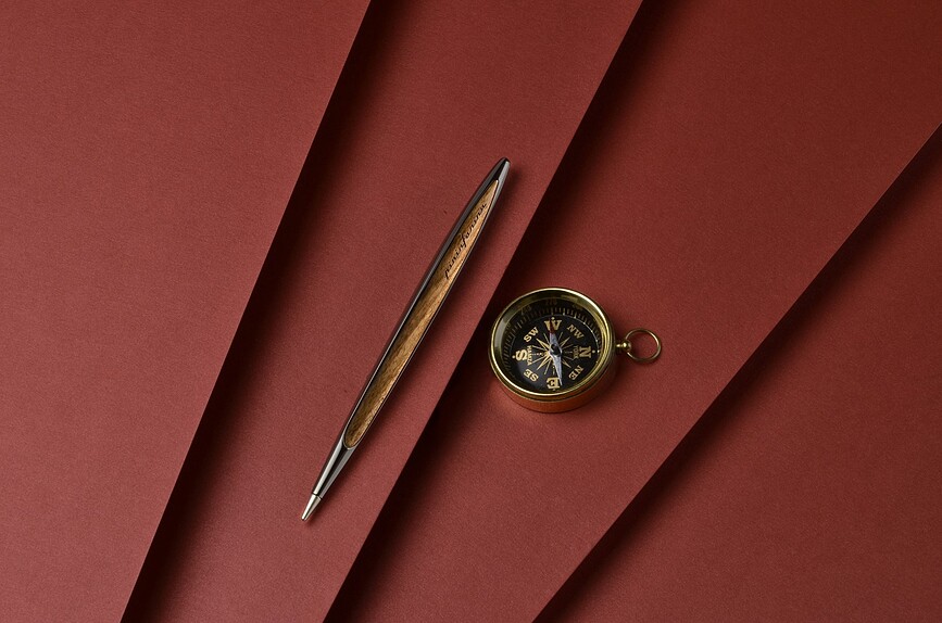 Pininfarina Cambiano Wood Stylo sans encre, doré