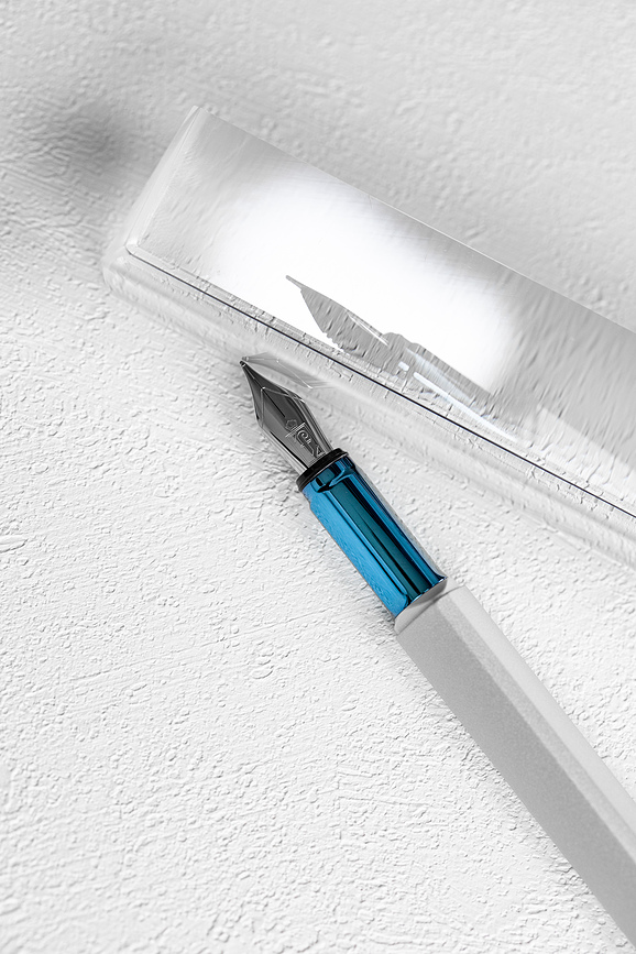 Pininfarina Pf One B Stylo Plume, bleu