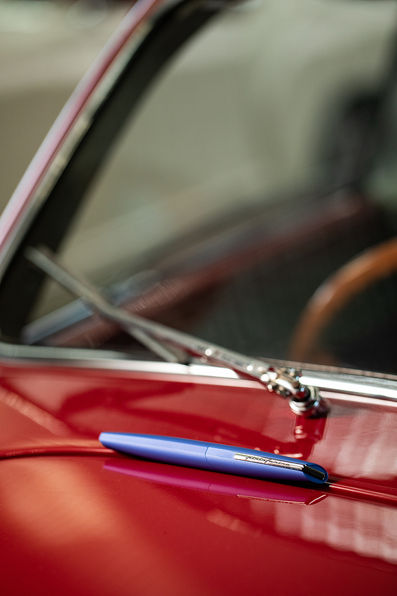 Pininfarina Pf Two B Stylo Plume, bleu