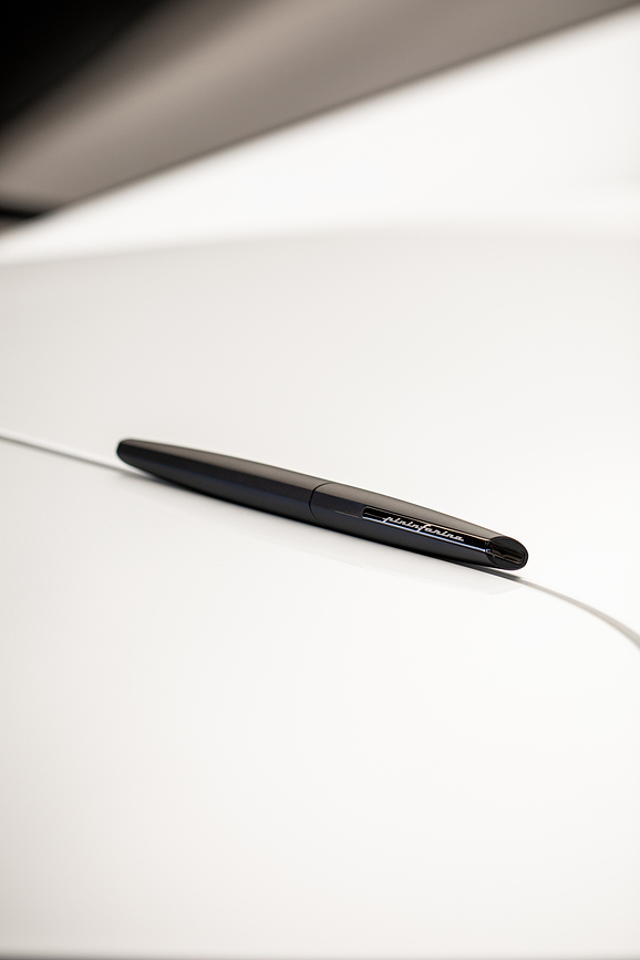 Pininfarina Pf Two B Stylo Plume, noir