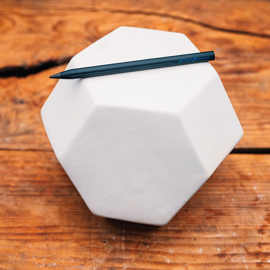 Pininfarina Smart Svinčnik, titanov