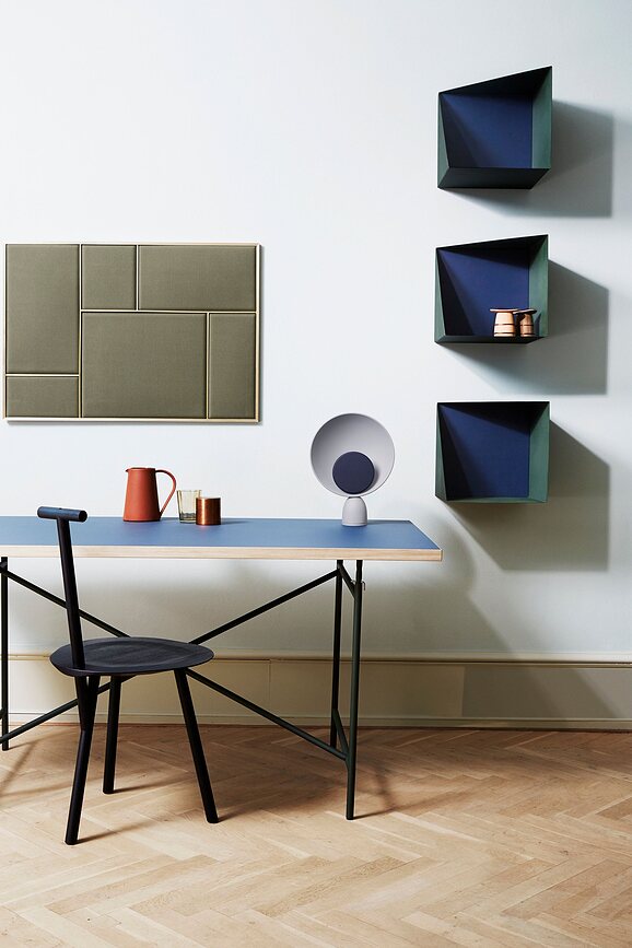 Blooper Lampe de Table, grise, avec disque bleu