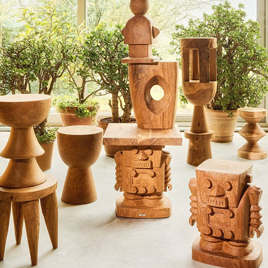 Stolik pomocniczy Robot 40 x 40 cm naturalne drewno