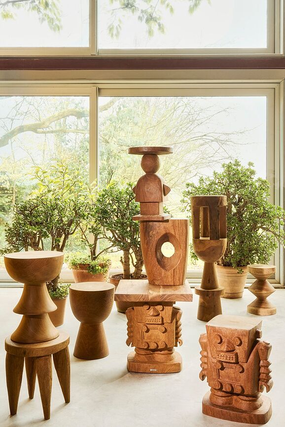 Taburete o mesa auxiliar Robot, madera natural