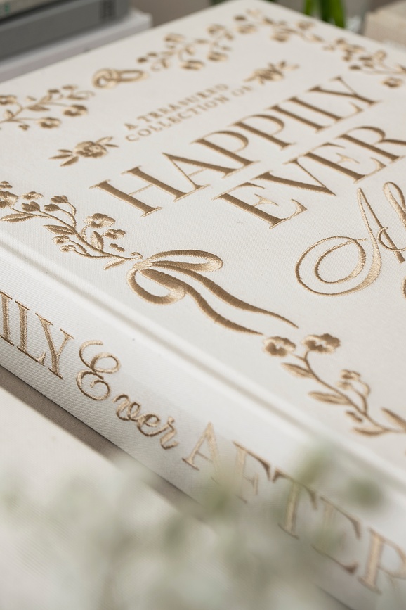 Happily Ever After Embroidered fotoalbum, vit