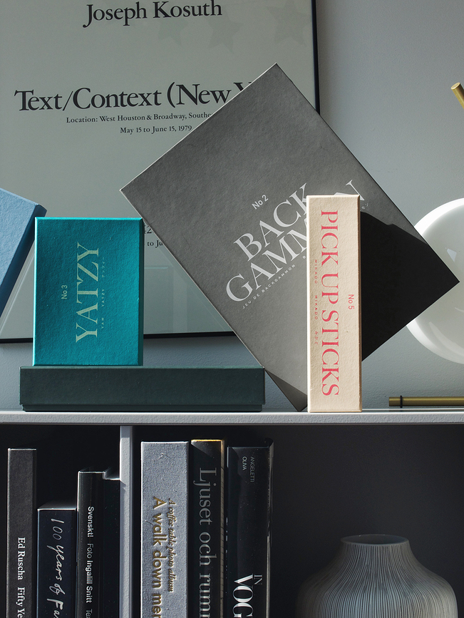 Printworks Classic Yatzy, igra s kockami, rdeča