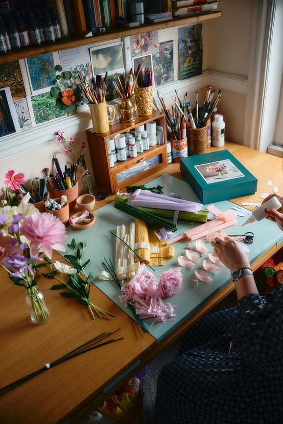 Set per creare fiori di carta crespa Paper Florist