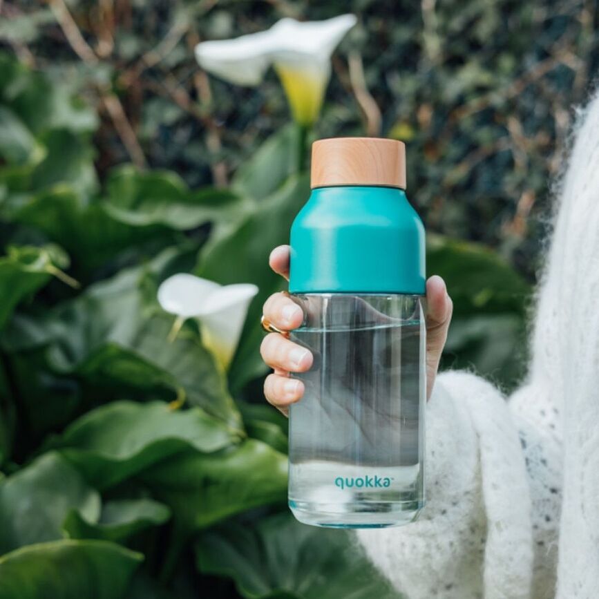 Botella de agua Quokka Ice, 570 ml, estampado Summer Garden