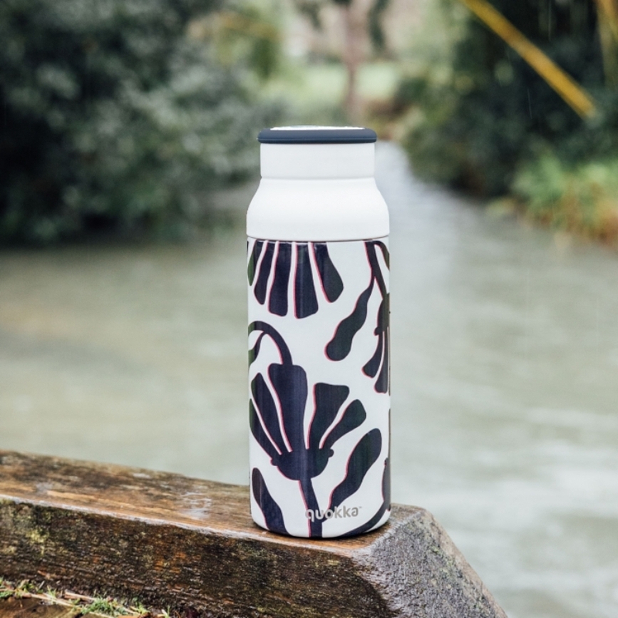 Botella térmica Quokka Echo 690 ml, azul cobalto